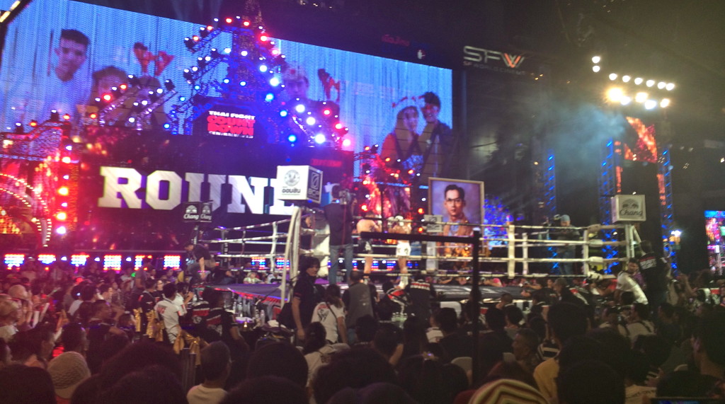 Muay Thai Fight, Siam Square, 12/31/15